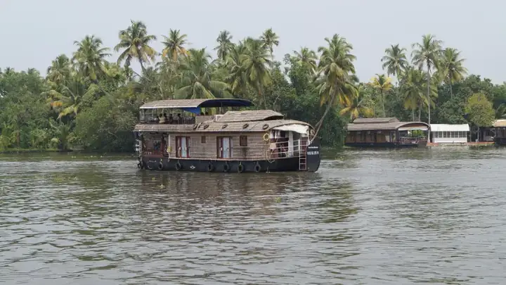 Alappuzha boat house