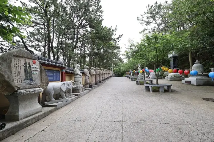 Haedong Yonggungsa Temple
