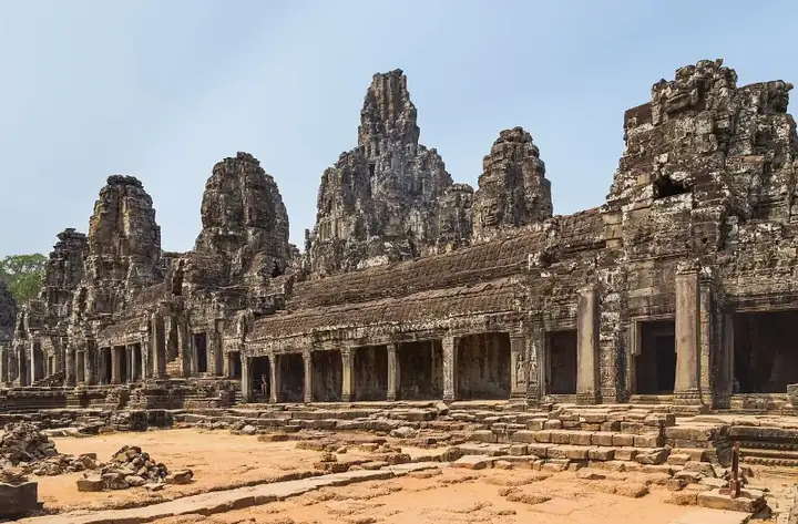 Angkor, Angkor Thom, Bajon