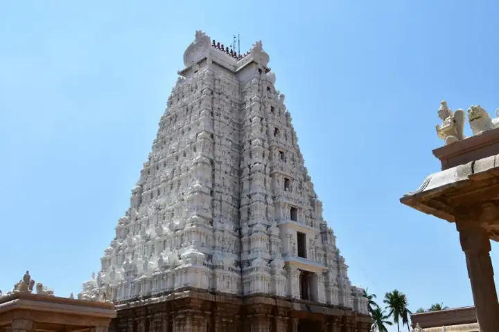 Sri Ranganathaswamy Temple, dedicated to Vishnu, in Srirangam, near Tiruchirappali