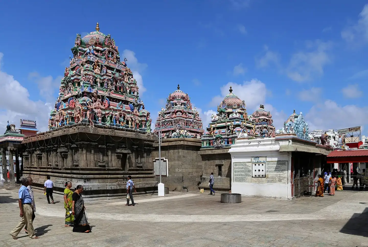 Chennai, Arulmigu Kapaleeswarar, templi interni