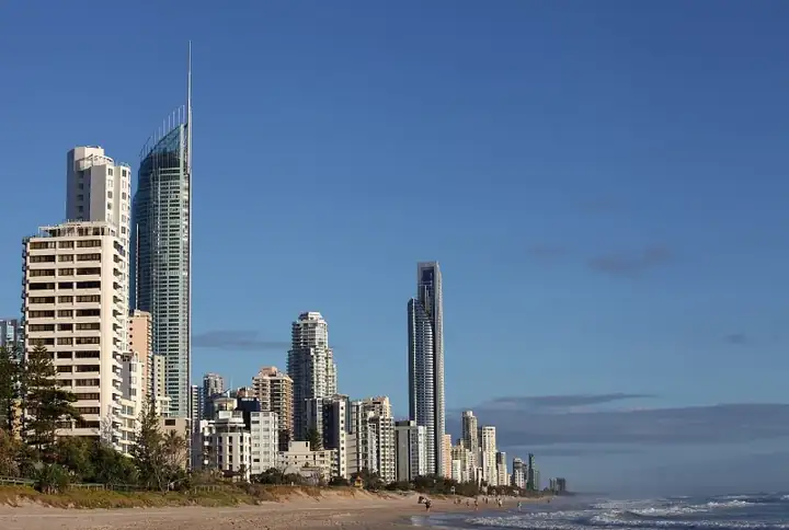 Surfers Paradise Dec