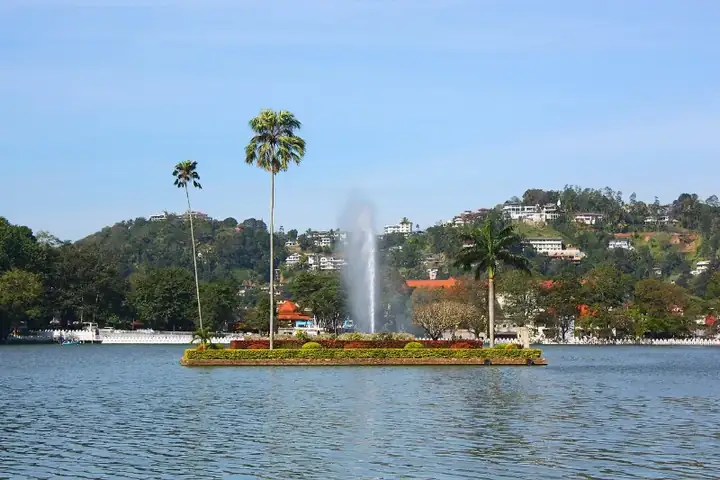 Island of Kandy lake