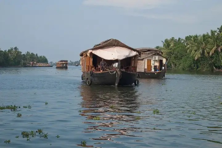 Kerala backwaters, Houseboats, India