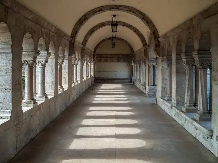 Budapest Fisherman's Bastion- -RM
