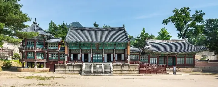 Front view of Jibokjae Hall under blue sky at Gyeongbokgung Palace in Seoul