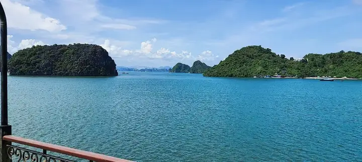 Ha Long Bay