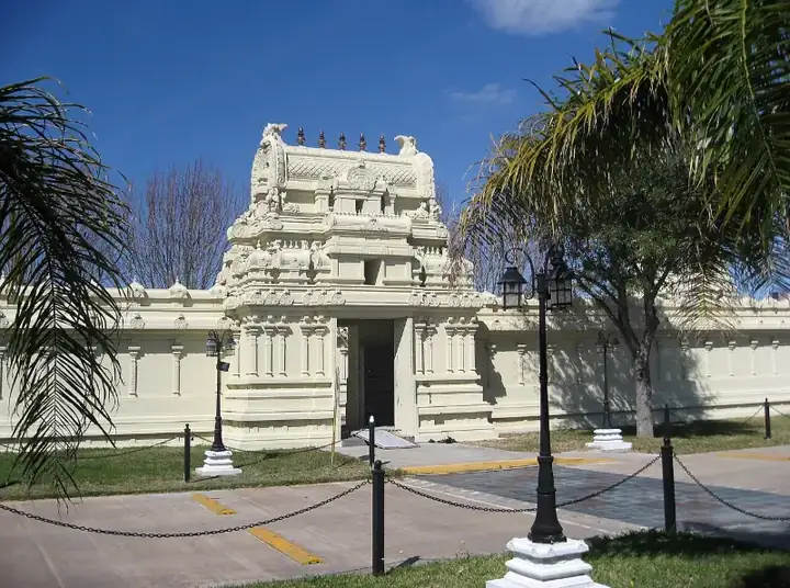 Sri Meenakshi Devasthanam Temple