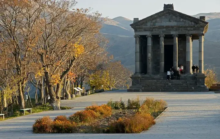 Garni Temple 18-11-2010