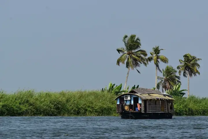 Houseboat alapuzha