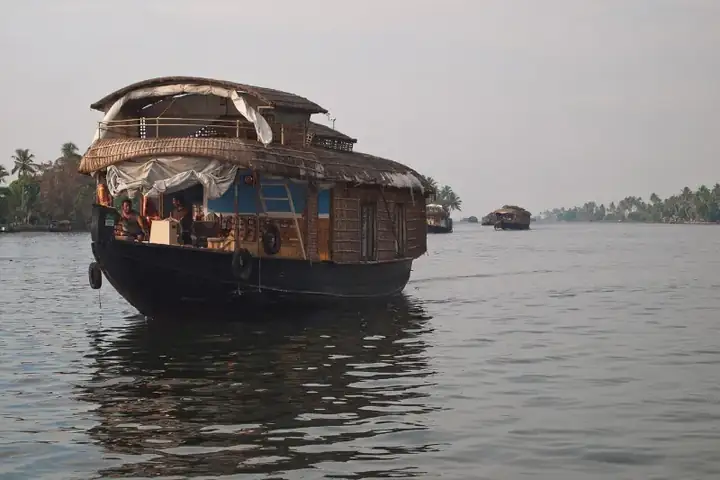 Kerala backwaters, Cruise, India