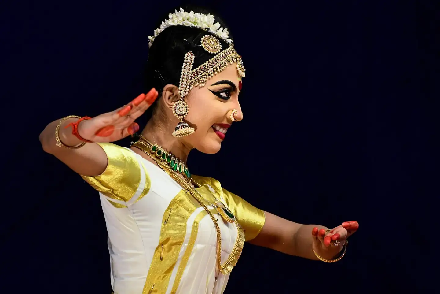 Mohiniyattam at Kerala state school kalothsavam