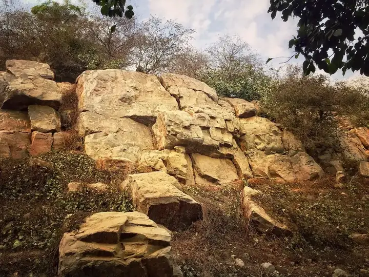 Govardhan hill, Govardhan