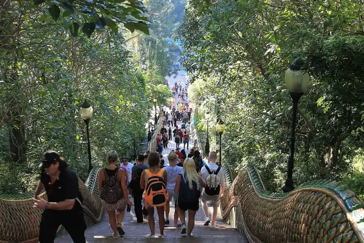 Doi suthep steps