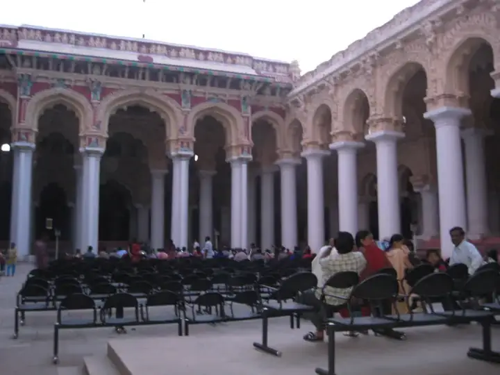Thirumalai Nayakar Mahal courtyard