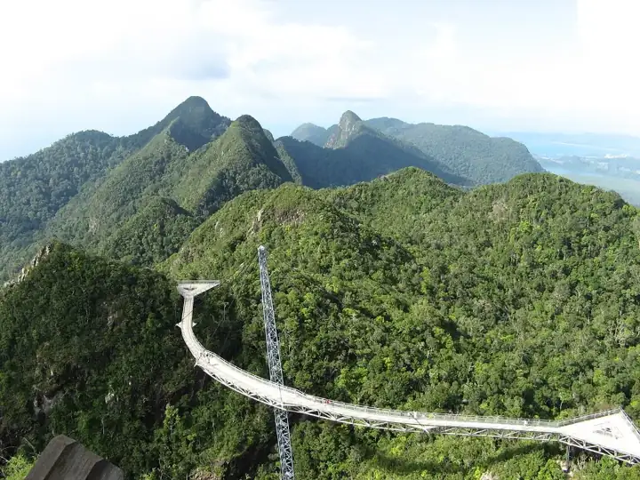 Langkawi cablecar bridge