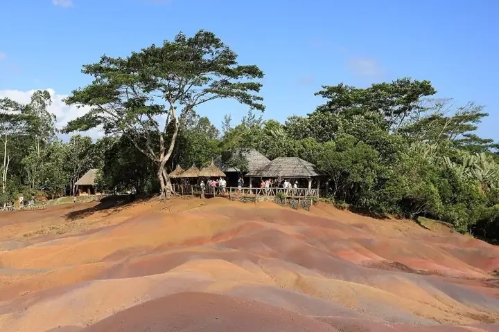 Mauritius Seven Colored Earths