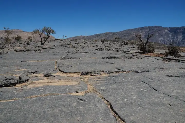 Jebel Shams plateau