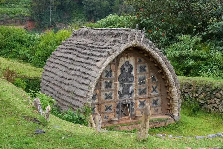 Toda Hut Botanical Garden Ooty