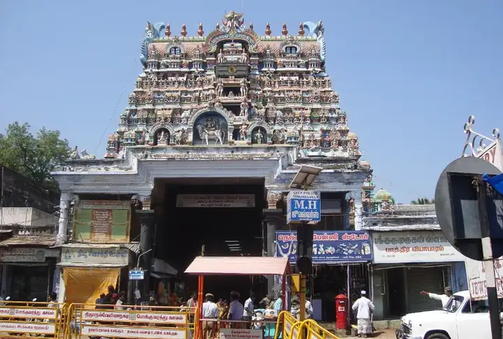 Nellaiappar temple tower