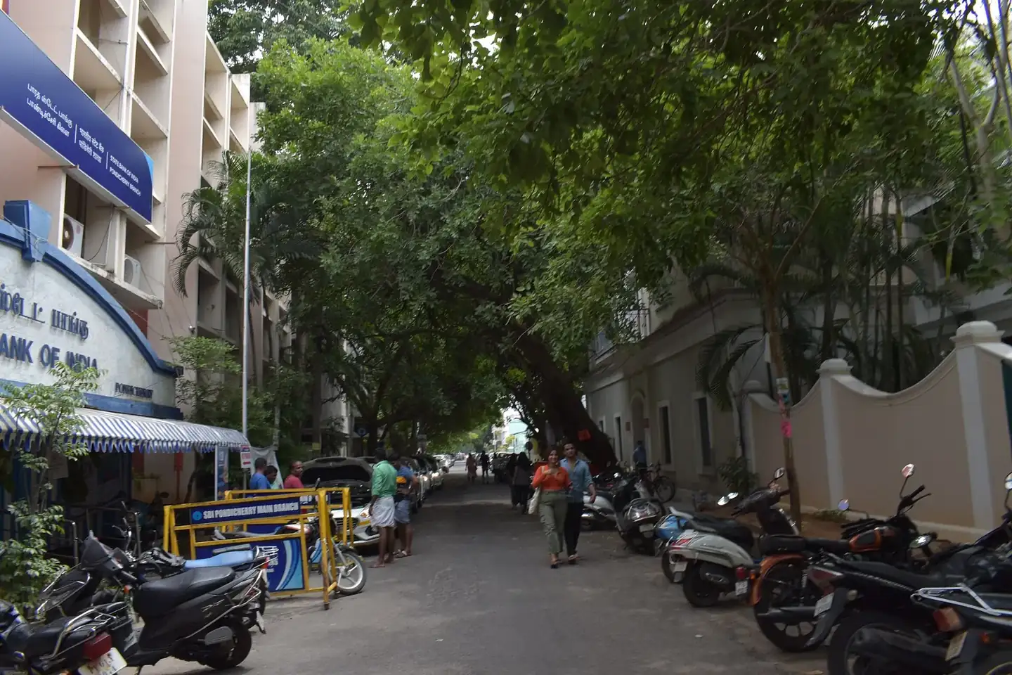 Street photography in Pondicherry