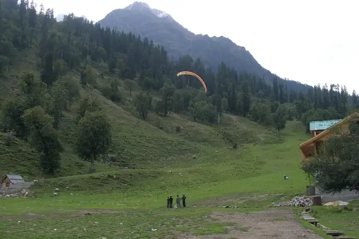 Solang Valley, Paragliding, India