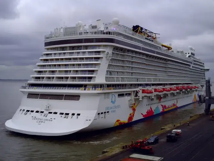 Cruise ship Genting Dream