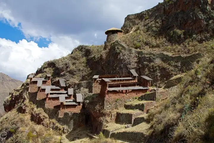 Peru - Sacred Valley & Incan Ruins - Pisac