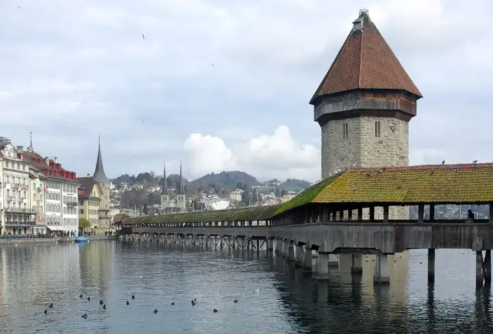 Chapel Bridge , Lucerne, Switzerland