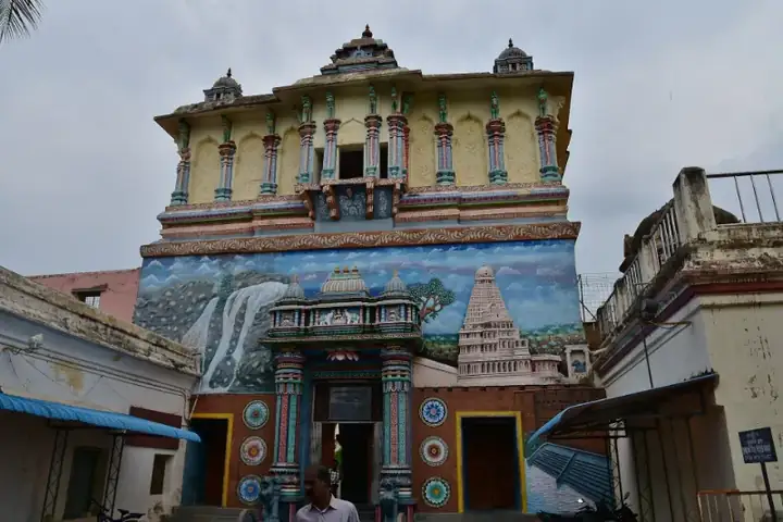 Royal Palace, Thanjavur, cent and later